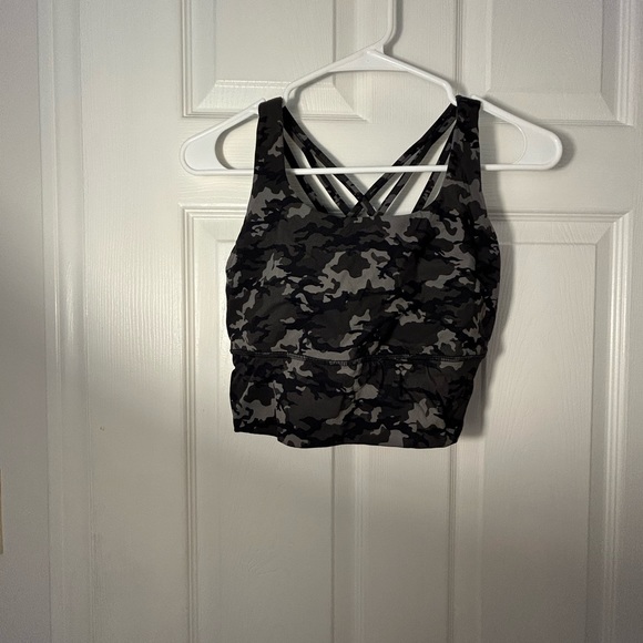 2 CRZ yoga bra camo and black size large - Picture 4 of 6